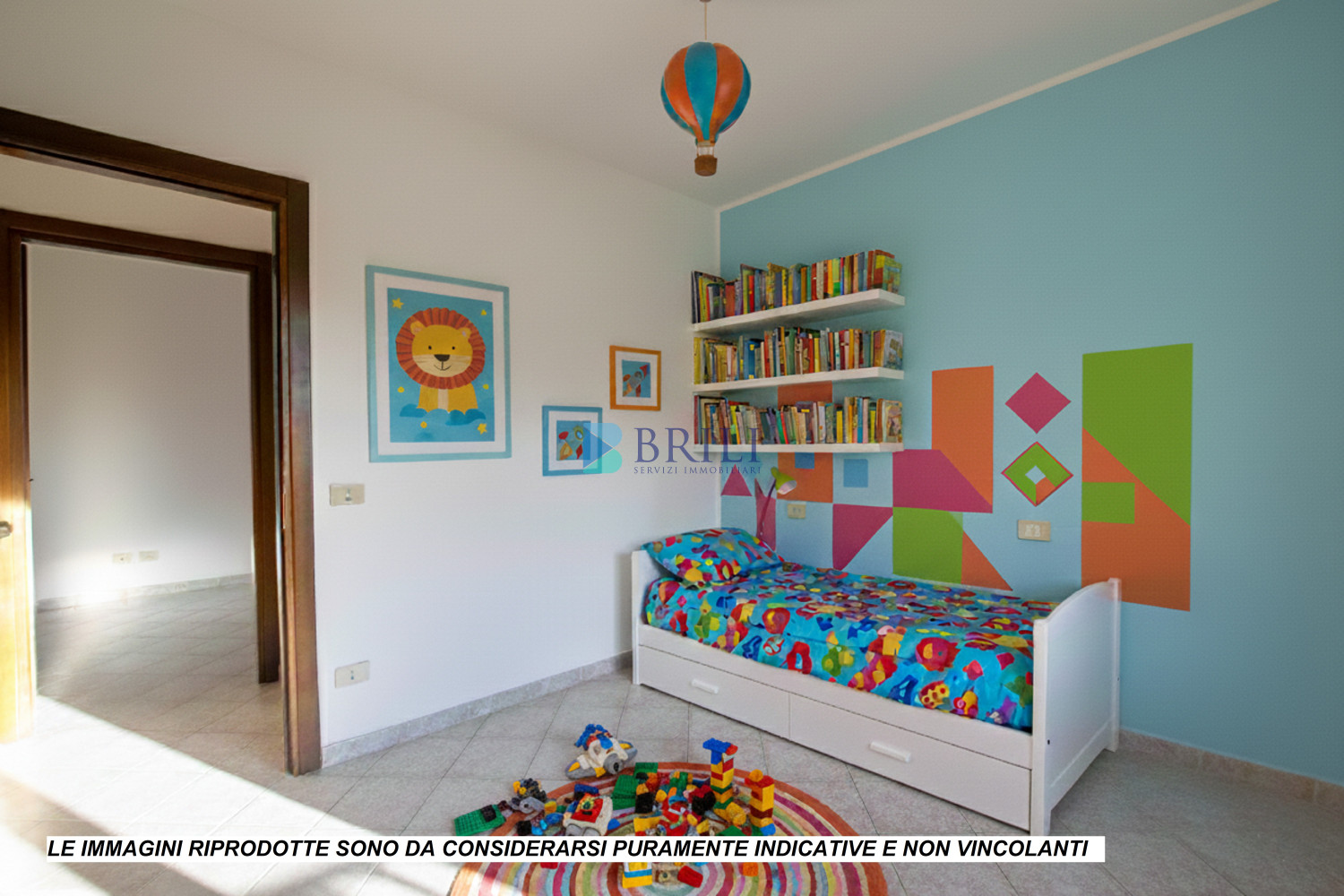 Olbia, Bright Two-Bedroom Apartment with 35 sqm Veranda