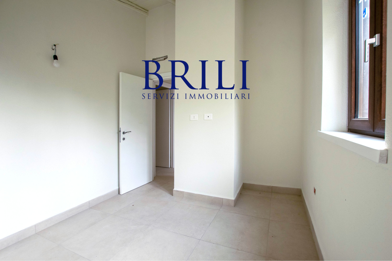 Appartamento Ristrutturato con Giardino Privato, a 200m dal Mare