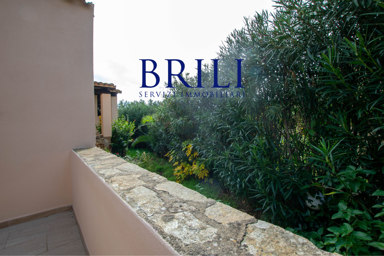 Appartamento Ristrutturato con Giardino Privato, a 200m dal Mare