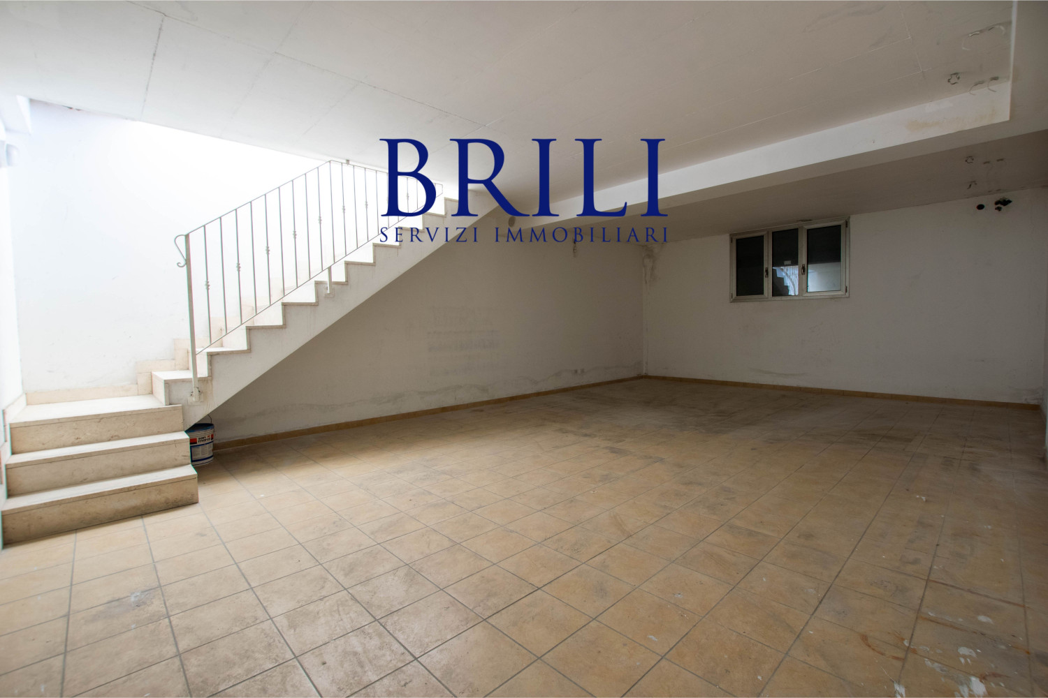 Olbia – Viale Aldo Moro: Prime Visibility for Your Business