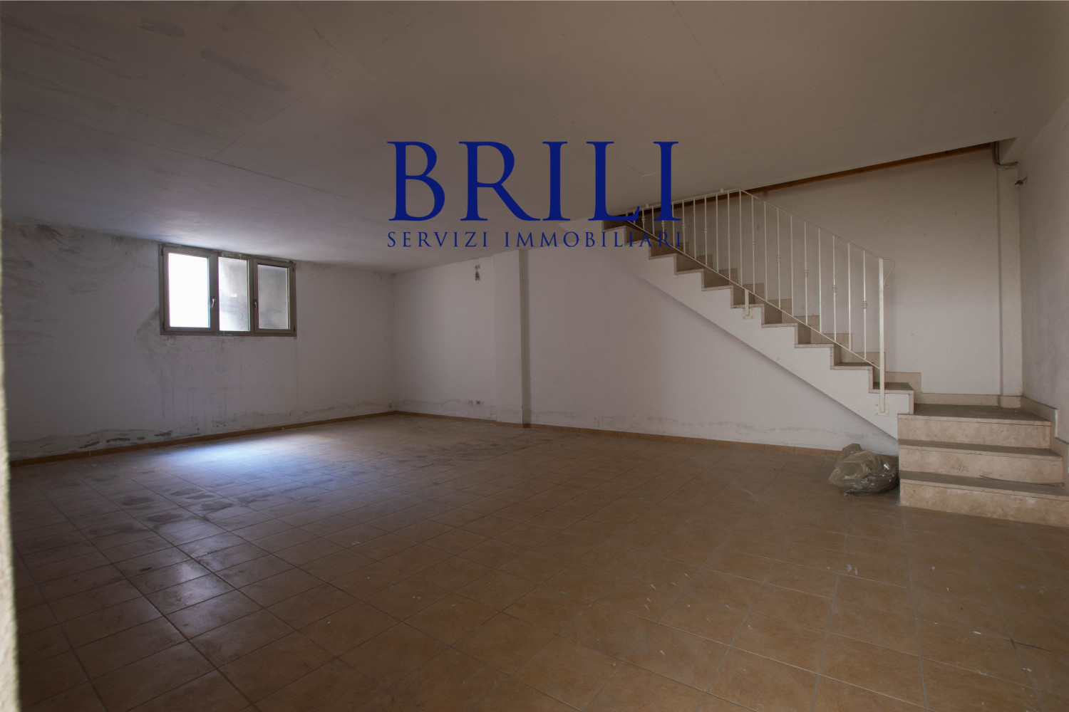 Olbia – Viale Aldo Moro: Prime Visibility for Your Business