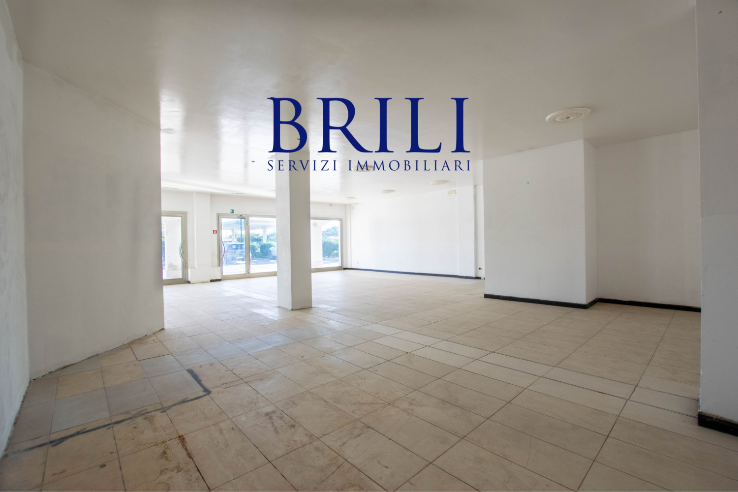 Olbia – Viale Aldo Moro: Prime Visibility for Your Business