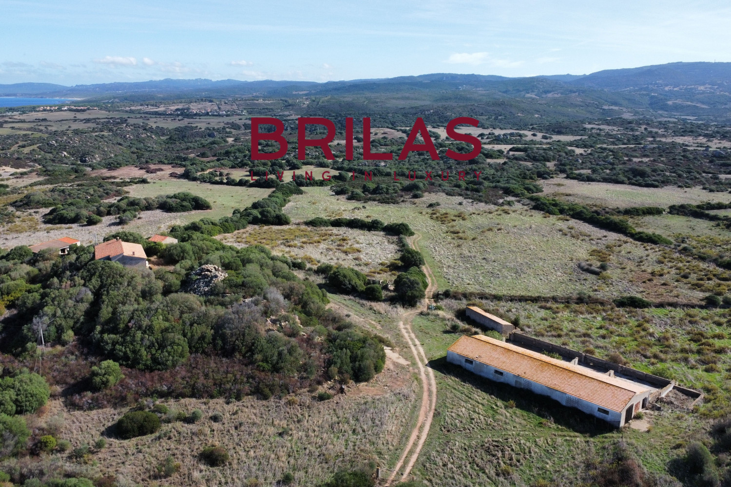 Vista Unica su Vignola e Corsica
