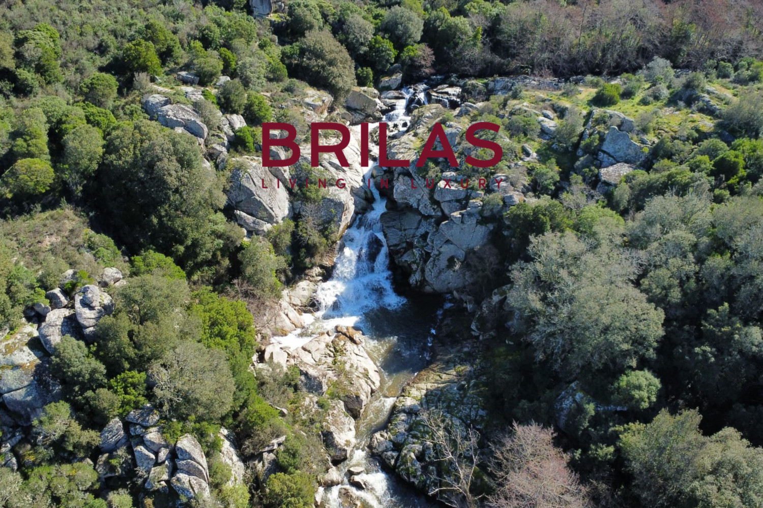 Tenuta con Sughereta e Borgo Storico a Tempio Pausania