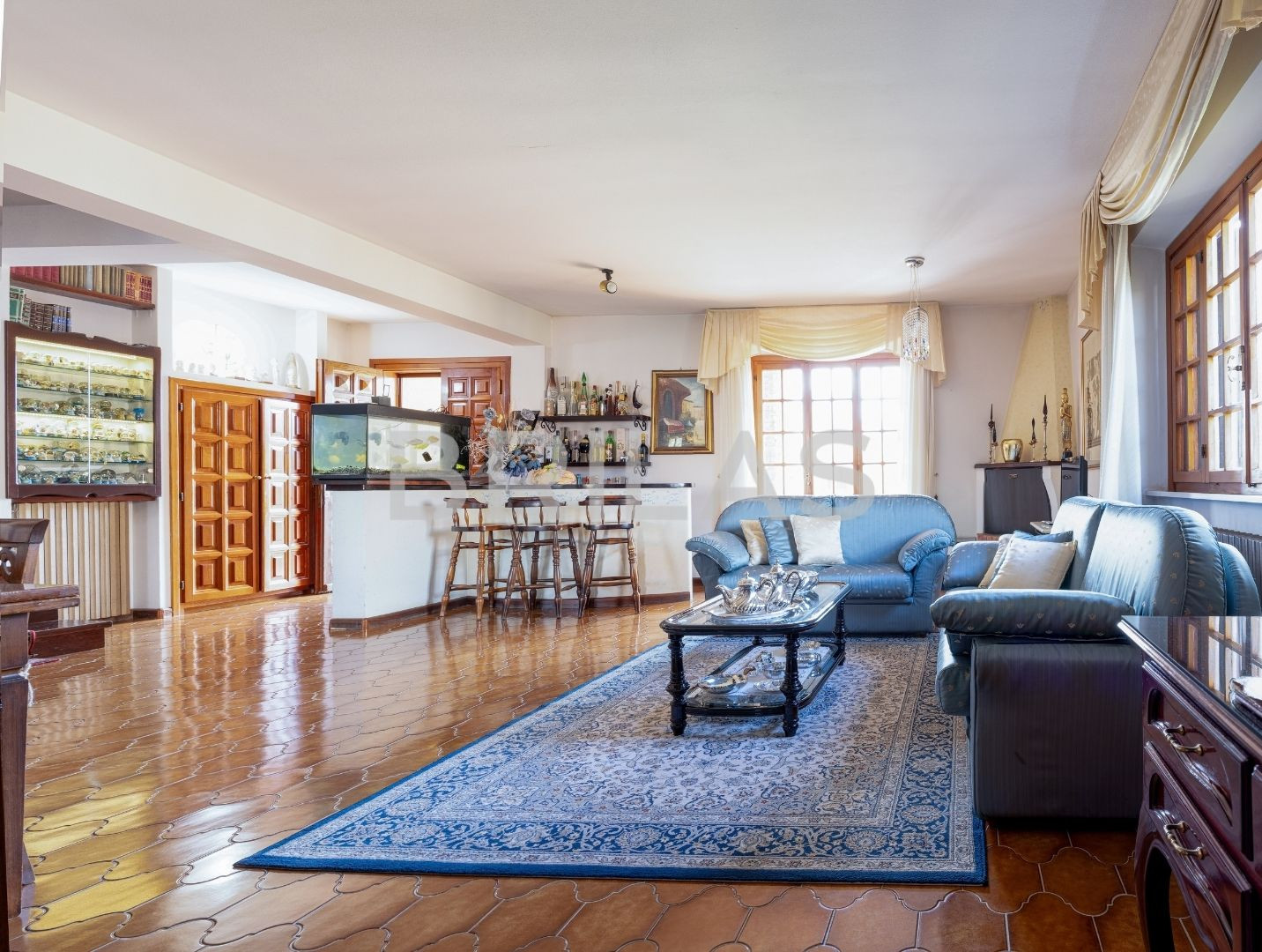 Prestigiosa villa in zona Sa Minda Noa