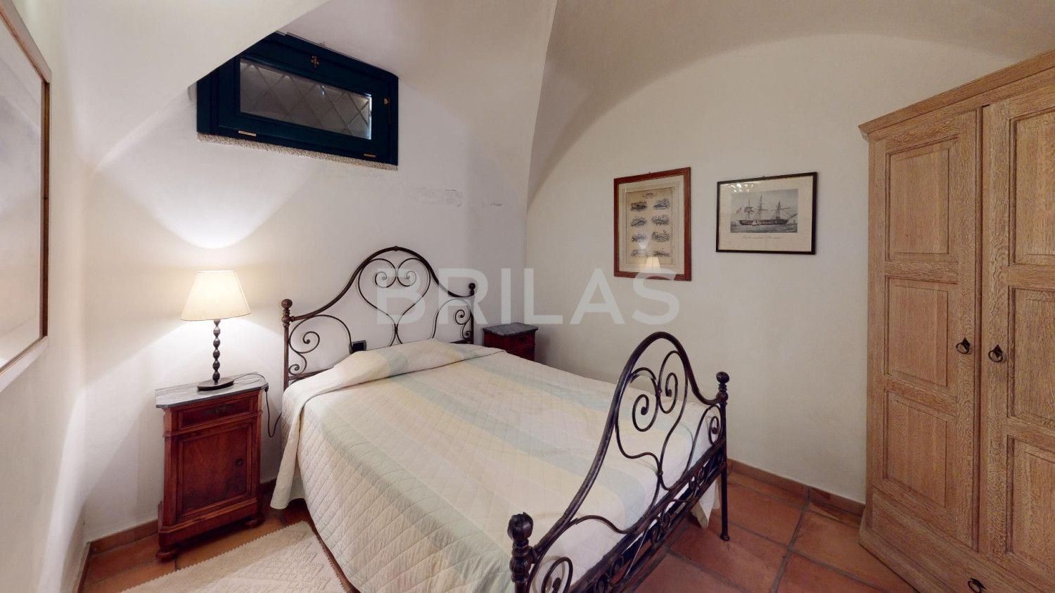 Tenuta Monte Pino – Prestigious estate with vineyard and sea views