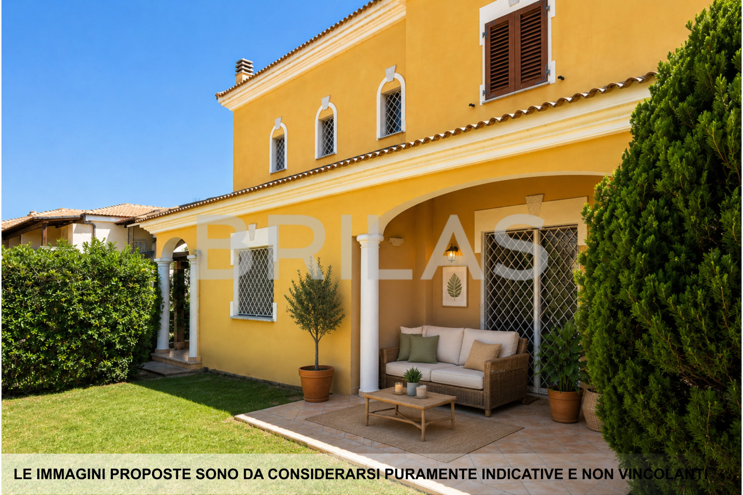 Villa bifamiliare con giardino