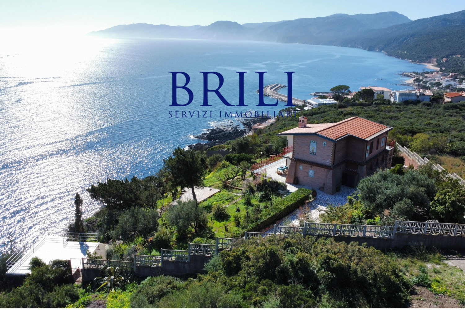 Cala Gonone: Villa Indipendente Panoramica Vista Mare con Terrazze
