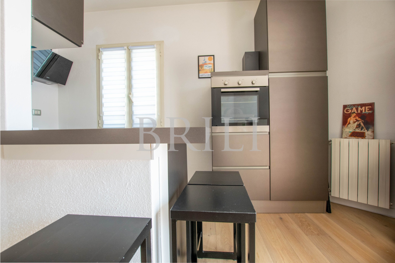 Trilocale ristrutturato e arredato a nuovo, senza spese condominiali