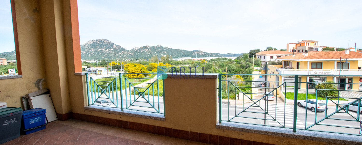Ufficio fronte viale Aldo Moro
