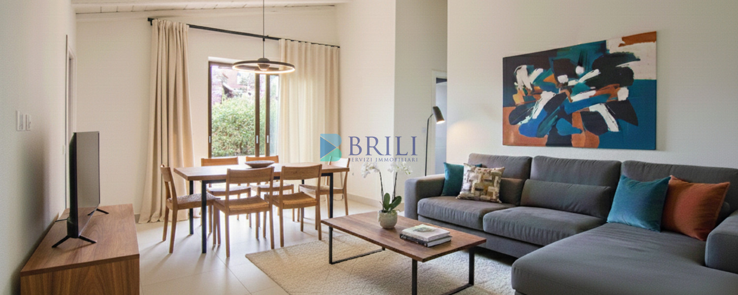 Renovated apartment 200 meters from the sea with a large private garden