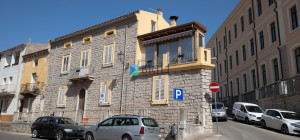 Luras, in centro grazioso appartamento ristrutturato.