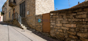 Palazzina terra-cielo in centro Luogosanto