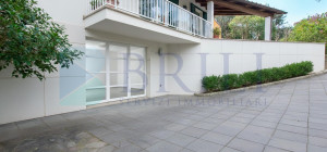 Villetta con con oltre un ettaro di terreno vicino a Berchidda