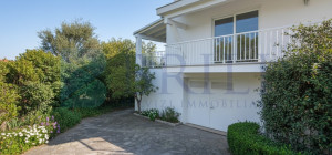 Villetta con con oltre un ettaro di terreno vicino a Berchidda