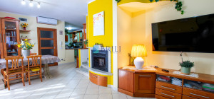 Casa indipendente su due livelli con giardino