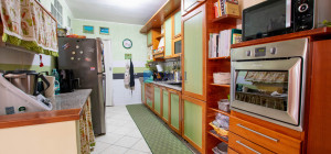 Casa indipendente su due livelli con giardino