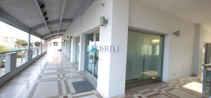 Viale Aldo Moro - Locale commerciale