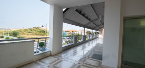 Viale Aldo Moro - Locale commerciale