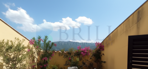 Tempio Pausania: ampio trilocale all\'ultimo piano con vista