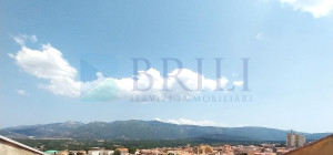 Tempio Pausania: large apartment on the top floor with stunning views