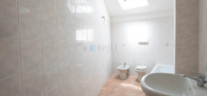 Large apartment on the top floor in Tempio Pausania with a panoramic view