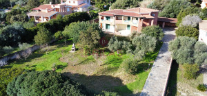Villa con ampio giardino a pochi passi dalla spiaggia