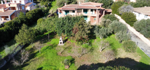 Villa con ampio giardino a pochi passi dalla spiaggia