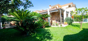 Villa Indipendente a Olbia: Un\'oasi di tranquillità e spazio