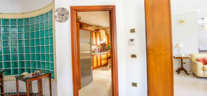 Villa Indipendente a Olbia: Un\'oasi di tranquillità e spazio