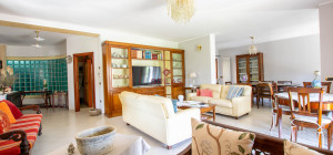 Villa Indipendente a Olbia: Un\'oasi di tranquillità e spazio