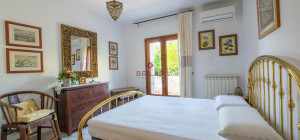 Villa Indipendente a Olbia: Un\'oasi di tranquillità e spazio