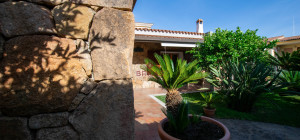 Villa Indipendente a Olbia: Un\'oasi di tranquillità e spazio