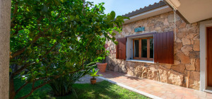 Villa Indipendente a Olbia: Un\'oasi di tranquillità e spazio