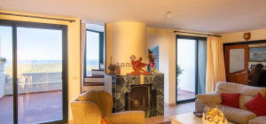 Villa with swimming pool with seaview in Suiles