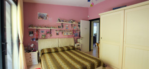 Villa with swimming pool with seaview in Suiles