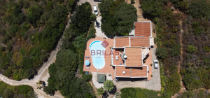 Villa with swimming pool with seaview in Suiles