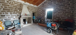 Vendesi Tenuta di 16 Ettari con Fabbricati