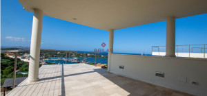 Elegante appartamento con vista mozzafiato a Porto Cervo