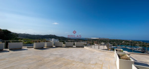 Elegante appartamento con vista mozzafiato a Porto Cervo