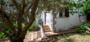 Villa in the countryside ten minutes from Olbia