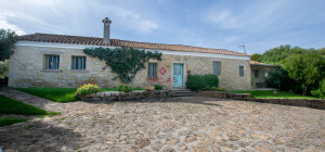 Renovated Stazzo in San Pantaleo