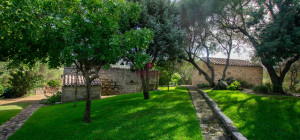 Renovated Stazzo in San Pantaleo