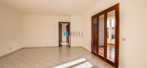 Olbia, Bright Two-Bedroom Apartment with 35 sqm Veranda