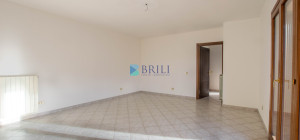 Olbia, Bright Two-Bedroom Apartment with 35 sqm Veranda