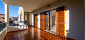 Olbia, Bright Two-Bedroom Apartment with 35 sqm Veranda