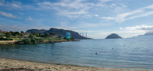 Renovated apartment 200 meters from the sea with a large private garden