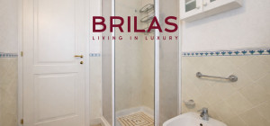 Villa con vista mare, giardino privato e verande coperte