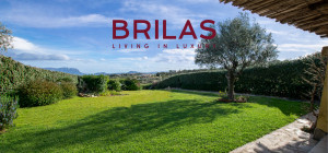 Villa con vista mare, giardino privato e verande coperte