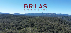 Tenuta con Sughereta e Borgo Storico a Tempio Pausania